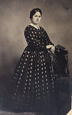 1860’s Civil War Era CDV PHOTO Lovely Young Buxom Lady MANSFIELD Ohio Whissemore