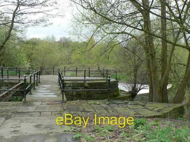 Photo 6x4 Old sluice for the goit, Kirkstall Upper Armley The stone piers c2006