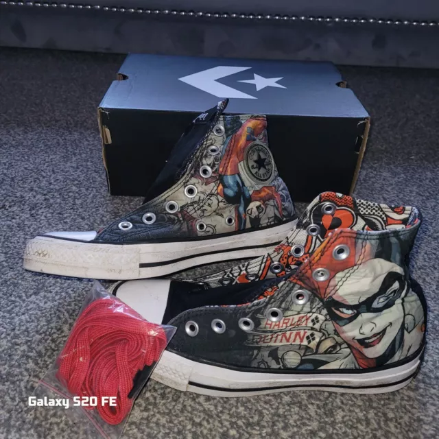 Harley quinn hot sale converse uk