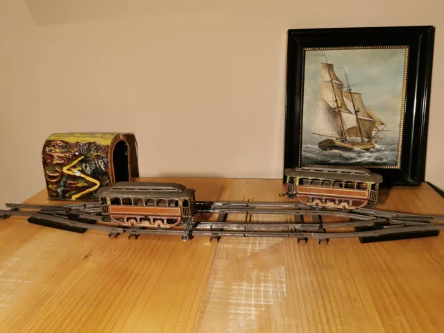 Seltene Issmayer stop-and-go Straßenbahn Trolleys um 1910 Novelty toy!