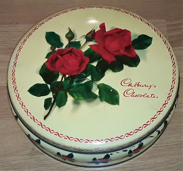 VERY NICE 1950S 'Cadburys Chocolates' Vintage 1 3/4lb Tin In Nice Shape ...