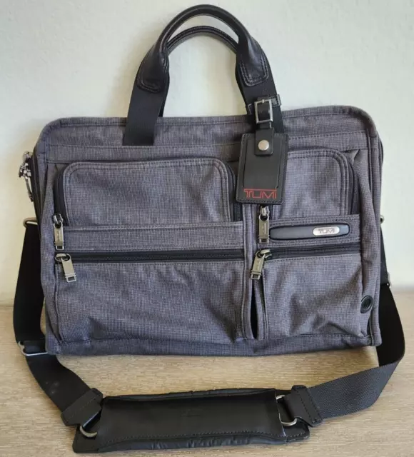 TUMI Bag Gray Alpha Briefcase Messenger Laptop Travel Sleeve Shoulder Strap