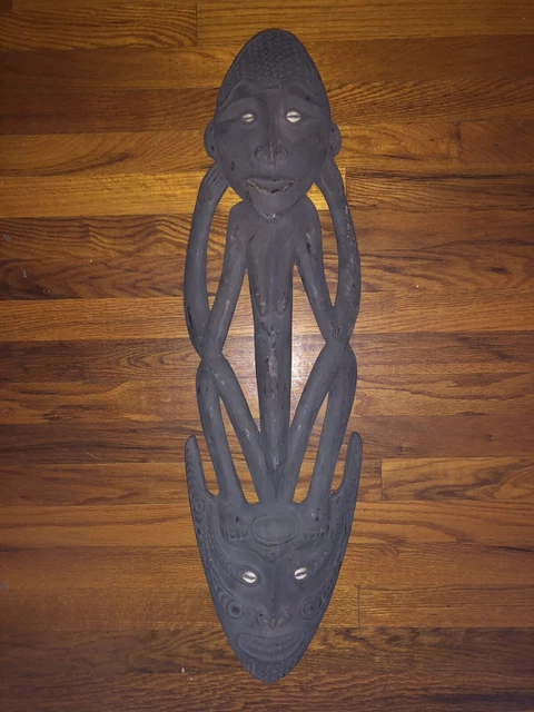 Finest 34” Early Papua New Guinea East Sepik  Mindibit Ancestor Basket Hook