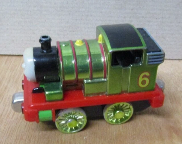 THOMAS & FRIENDS Take-n-Play/Take Along Pressofuso James & Tender - Foto 2