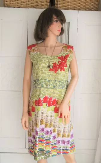 New Spanish cotton summer dress embroidered Green Red sequin  floral applique