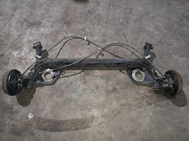 555011Ha5B Asse Posteriore / 2635490 Per Nissan Micra K13 30 Aniversario
