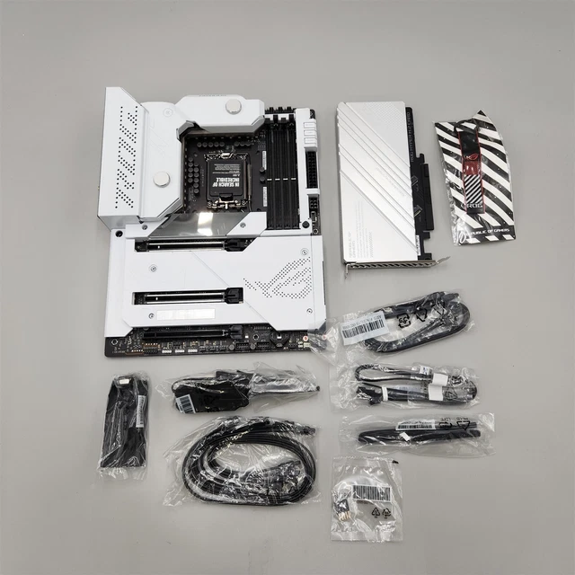 ASUS ROG MAXIMUS Z690 Formula (WiFi 6E) LGA1700 ATX Water cooling