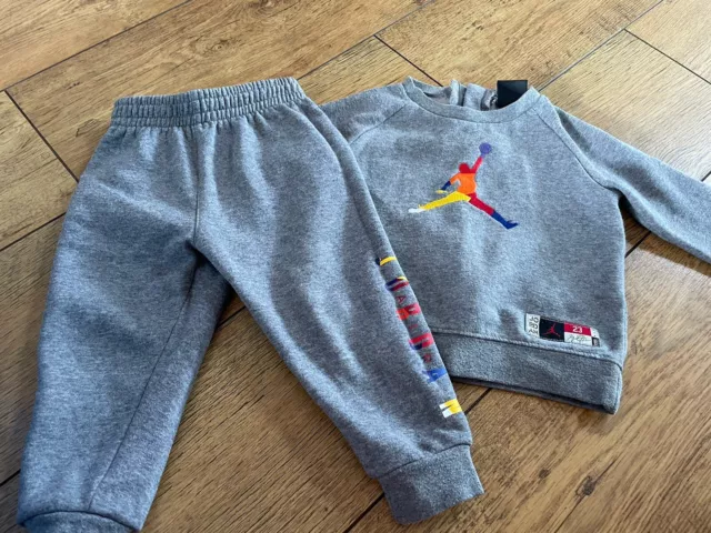 Infant Boys Nike Air Jordan Tracksuit Age 12-18 Months