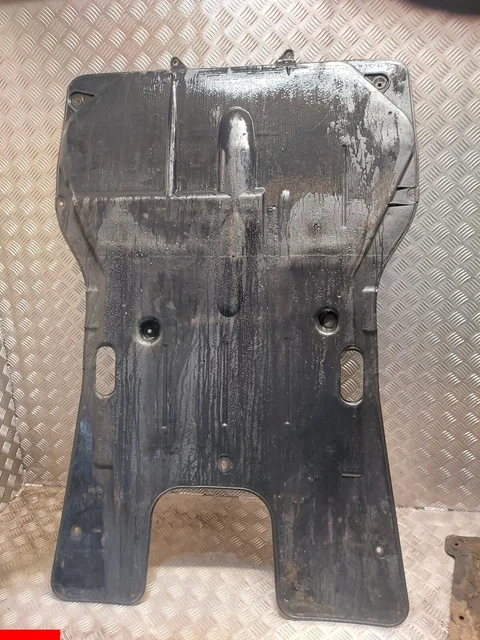 Cache Sous Moteur (protection) Pour Peugeot 607 Phase 1 2.2 HDI - Pièce D'occasion, état Bon