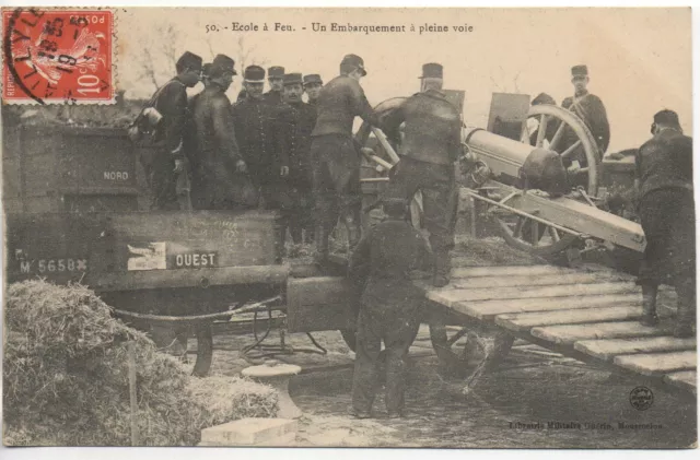 CHALONS SUR MARNE - Marne - CPA 51 - Vie MILITAIRE - le camp - Artillerie Canons