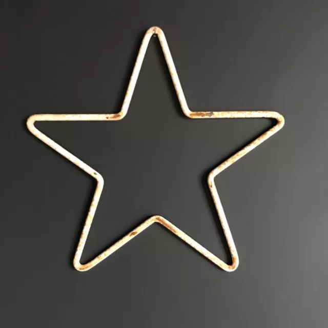 25cm Rusty White Metal Star Outline Iron Garden Hanging Mini Xmas Decoration