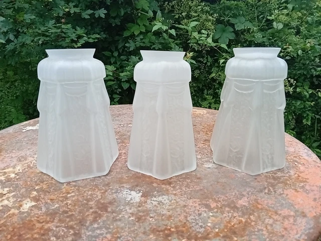 Lot de 3 Anciennes tulipes en pâte de verre  ( No Muller Degue Vianne )