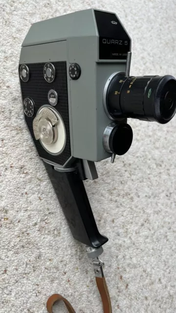 Quarz-5 8mm Cine Camera w/ Carry Case - Made In USSR 1970's, Vintage