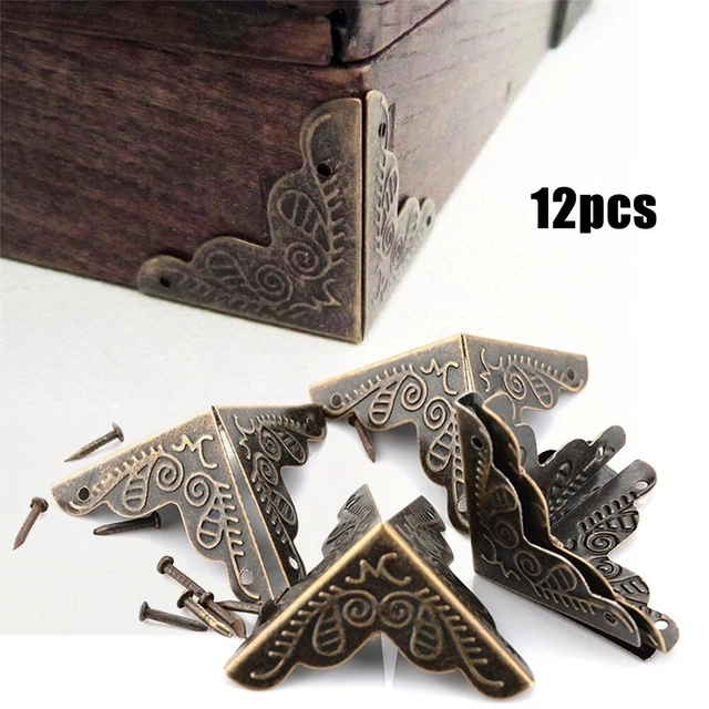 Ensemble de 12 garde-coin décoratifs triangle sculpté pour meubles ton bronze
