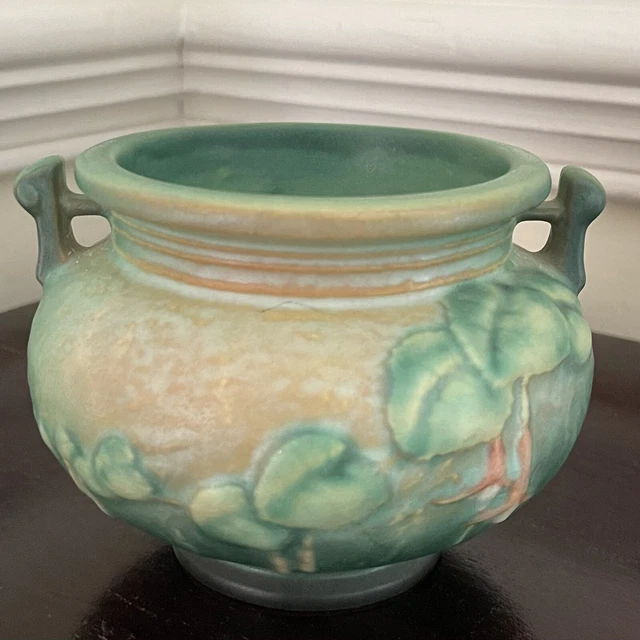 VINTAGE ROSEVILLE ART Pottery Green Fuchsia Jardiniere Planter Vase 645