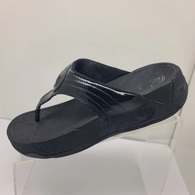 FitFlop Womens Walkstar III Leather Slip On Black Thong Sandals Size 8