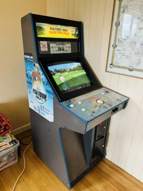 EA PGA Golf Team Challenge Arcade Machine