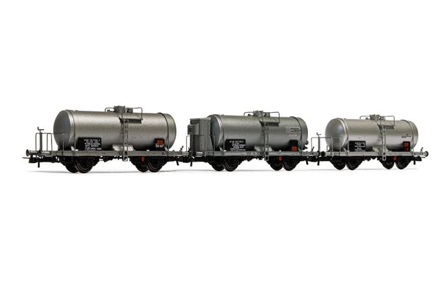 Coffret Rivarossi 3 Wagons Citernes – Époque 5 – Courant Continu – Peint – 2009
