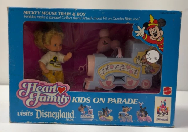 1990 MATTEL HEART Family Visits Disneyland Kids On Parade
