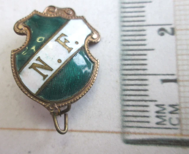 Insigne émaillé Qualité Douvres - Épingle Revers Décorative Sur Thème National UK/GB - Parfait Collection Ou Cadeau