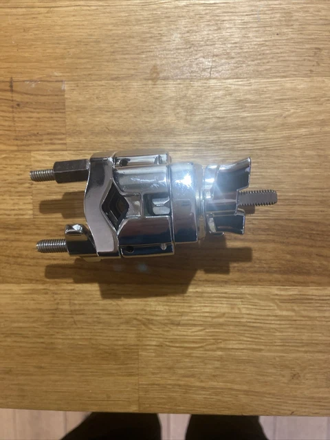 DW V To V 90 Degree Clamp