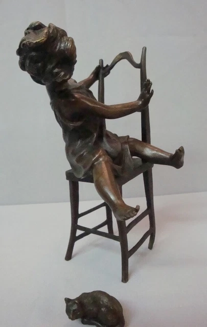 Estatua Gato Hija Art Deco Estilo Art Nouveau Estilo Bronce sólido Firmado 3