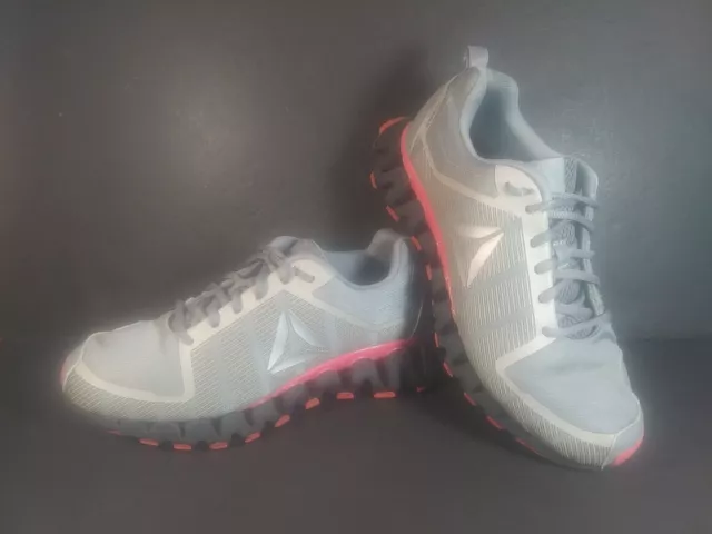 Reebok Zigwild Women's Size 8.5 Running Shoes Gray Pink Black Womens