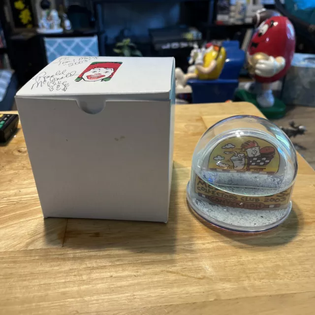 2003 McDonald’s Collectors Club Snow Globe Convention Exclusive Ronald McDonald 2003 McDonald’s Collectors Club Snow Globe Convention Exclusive Ronald McDonald