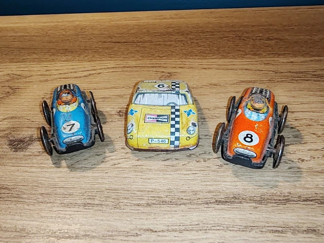 Ancienne Voiture De Course En Tôle, Mécanique, Longueur 34cm, Fabrication USA, Bon état