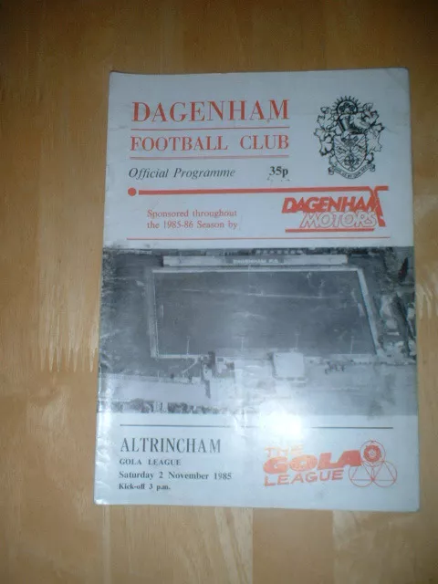 1985/86 Dagenham ( Not Redbridge ) V Altrincham - Gola League