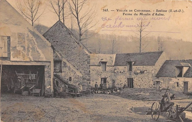 Châteaufort - CHÂTEAU D'ORS : Situé en fond de vallée, il est