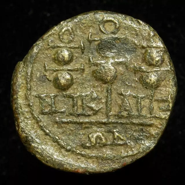 Severus Alexander AE21 Nicäa Bithynia, 3 Militärstandards, 222-235AD