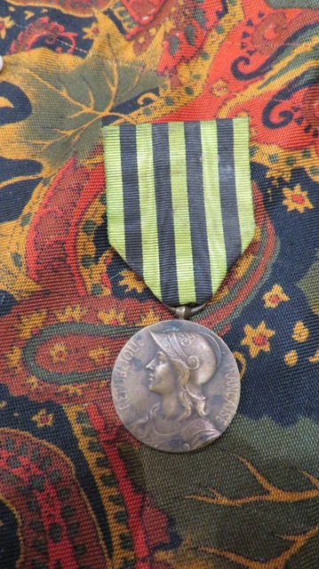 Médaille Bronze 'Honneur Patrie' A. Dujardin - Poinçon Corne, WW1 Non Datée