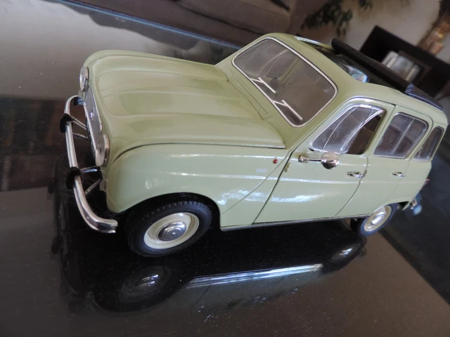 RENAULT 4 R4 renault 4L Solido 1/18 Vert d'eau