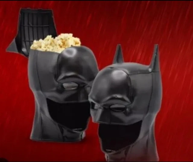 THE BATMAN 2022 Amc Movie Cowl Mask Popcorn Bucket Vessel Prop Size