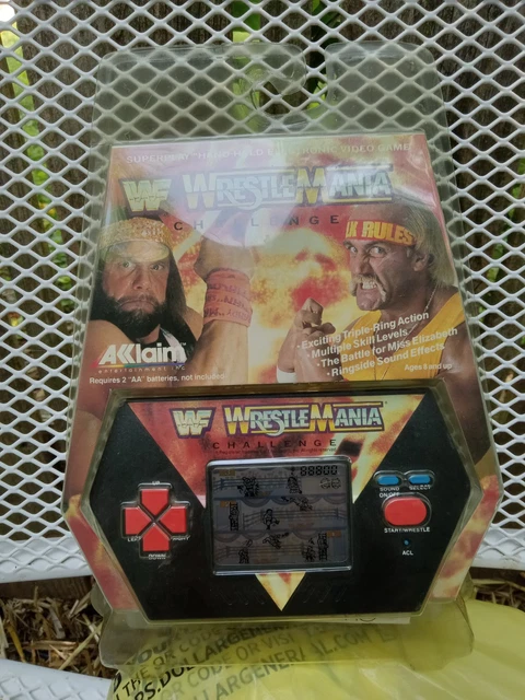 Wwf Handheld WWF HULK HOGAN & Randy Savage Extremely Rare Hand Held Gamer Never ...