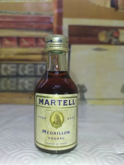 Mignon Cognac Martell Medaillon V.S.O.P 3cl 40% IMP. Spirit S.P.A. (s26)