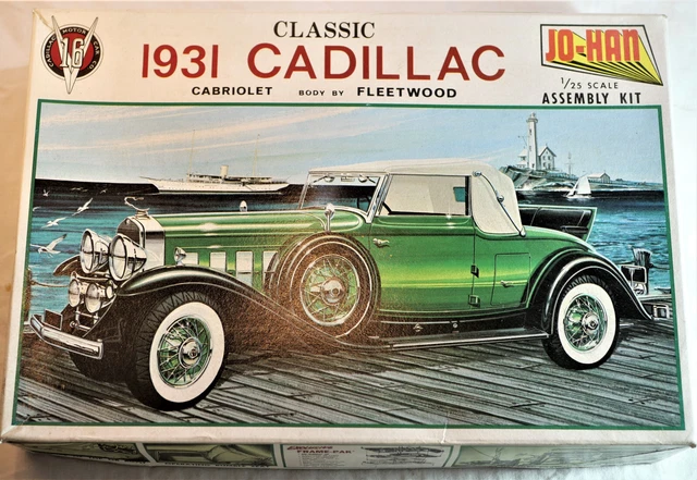 JO-HAN 1931 CADILLAC TOWN TOWN BROUGHAM CAR MODEL KIT BOXED 1