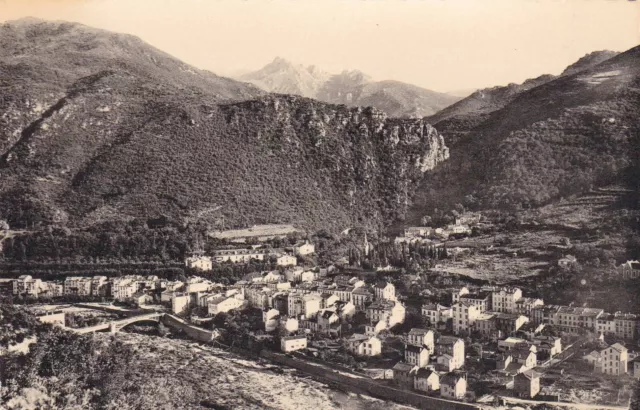 Carte Postale Cpsm Noir Et Blanc / Amelie-Les-Bains Vue Generale Vallee Du Tech