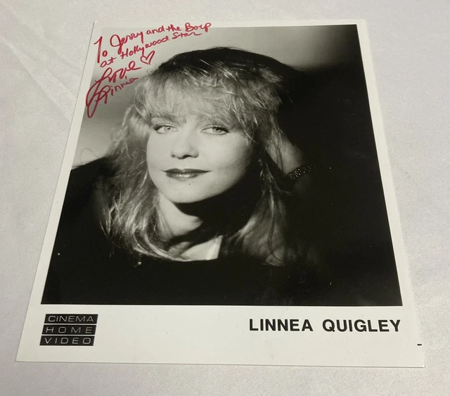 AUTHENTIC LINNEA QUIGLEY Scream Queen Actress Signed Autographed