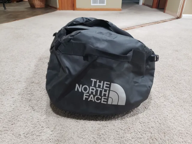 Supreme X The North Face Studded Small Base Camp Duffle Bag - Red for Men