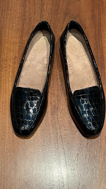 Clarks Timeless 8.5N Women's NEW In Box Black Leather Ballet Flats Loafers Shoes Clarks Timeless 8.5N Women's NEW In Box Black Leather Ballet Flats Loafers Shoes