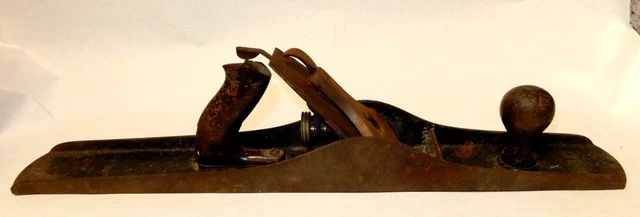 Vintage Stanley Bailey No. 7 Corrugated Bottom Jointer Plane