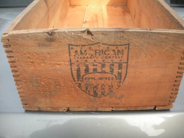 Vtg American Cyanamid Company Wood Explosives Shipping Crate 30 Rock Plaza NY 6