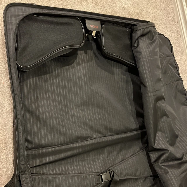 TUMI Alpha Ballistic Nylon Wheeled Garment Bag Luggage 22032DH 25x24x13 Bi Fold 10