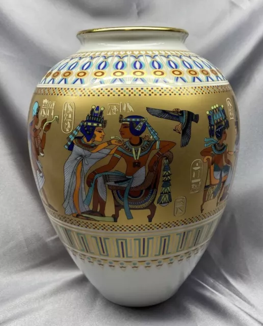 Kaiser Egyptian Scenes from the Tomb of Tutankhamun King Tut's Urn Vase Germany