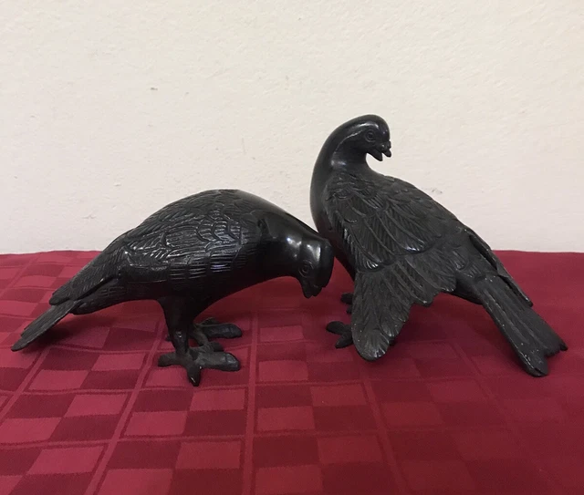 Vintage Etched Bird Statues Cast Iron Metal Decorative Art Figural PAIR Heavy 7”