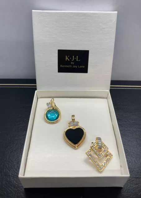 Signed KJL Kenneth Jay Lane Gold Tone Enhancer Pendant 3 Piece Set Unused