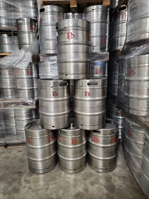 High Quality USED stainless steel KEG 15.5 gallon Great Condition Franke BLEFA