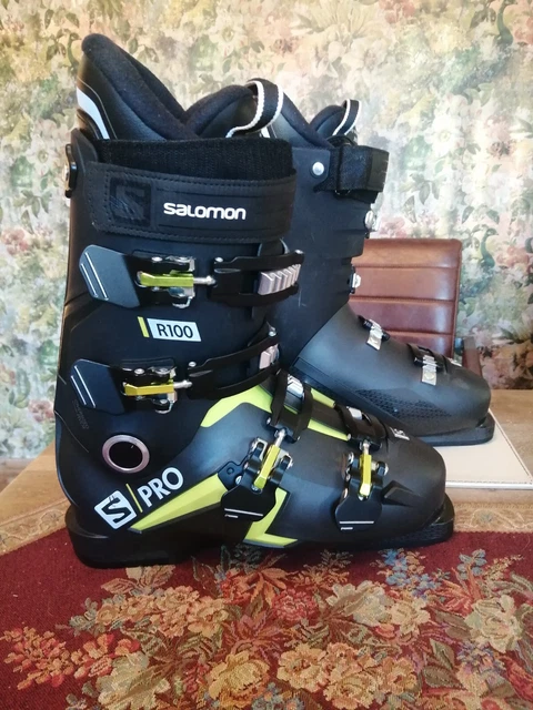 Salomon sx81 ski boots top